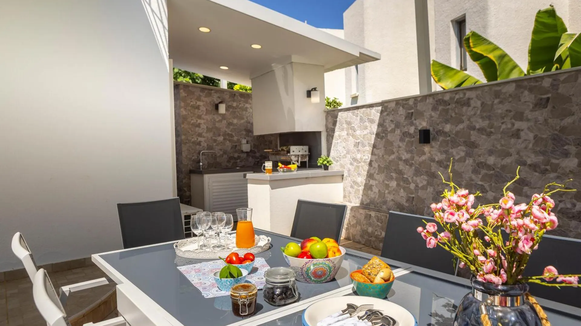 Accomoteleia Crystal Lagoon Villa Protaras Cyprus